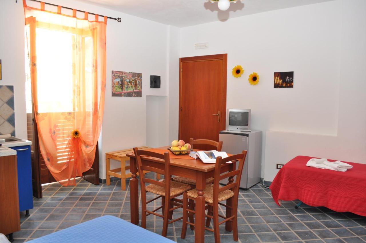 Case Albergo Al Cortiletto Licata Pokoj fotografie